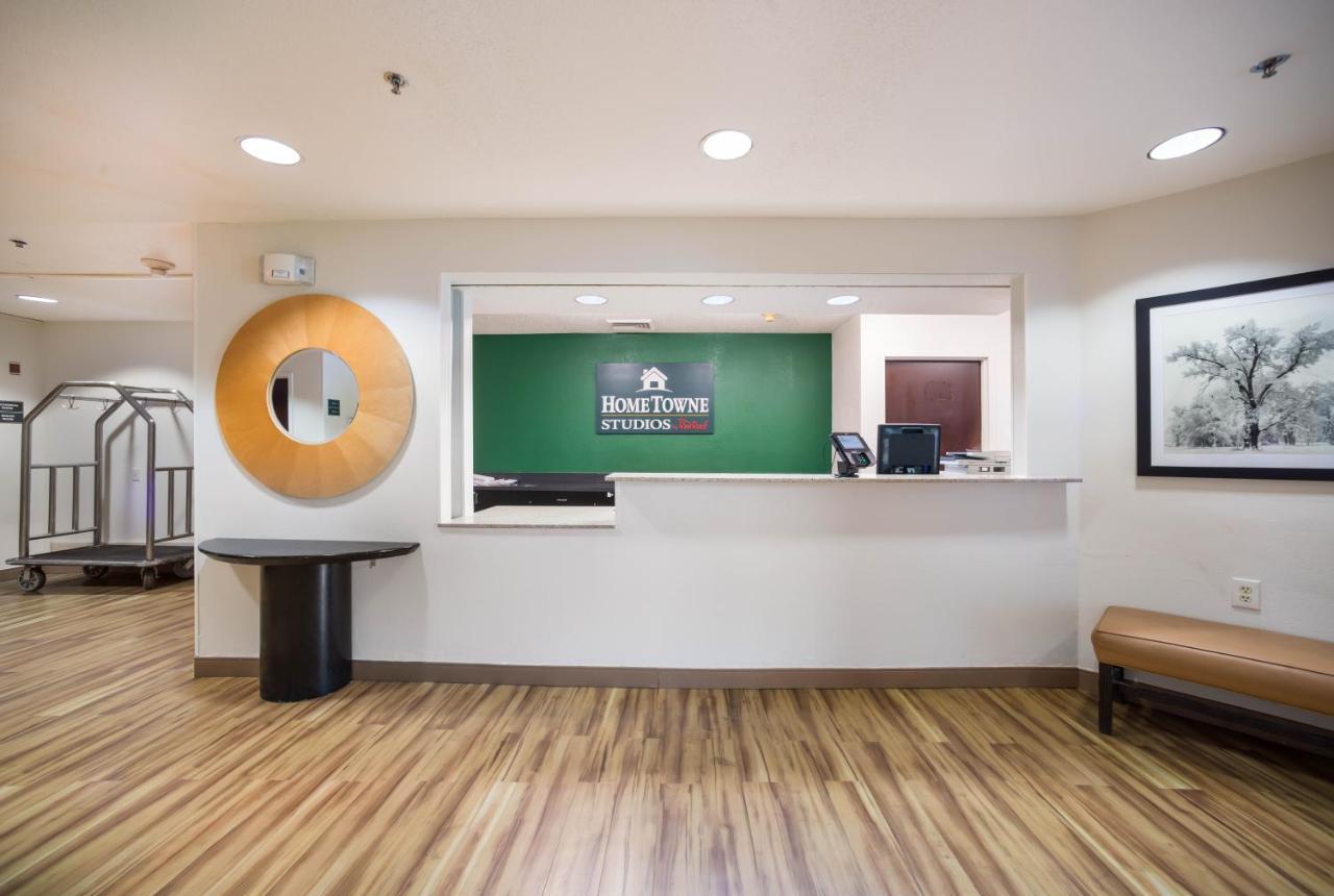 Hometowne Studios By Red Roof St. Louis - Airport/N Lindbergh Hazelwood Exteriör bild