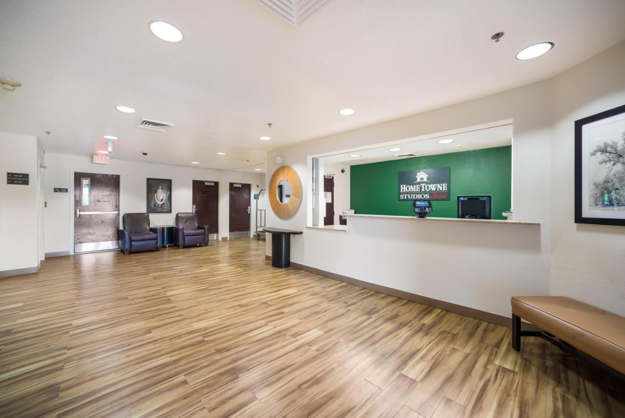 Hometowne Studios By Red Roof St. Louis - Airport/N Lindbergh Hazelwood Exteriör bild